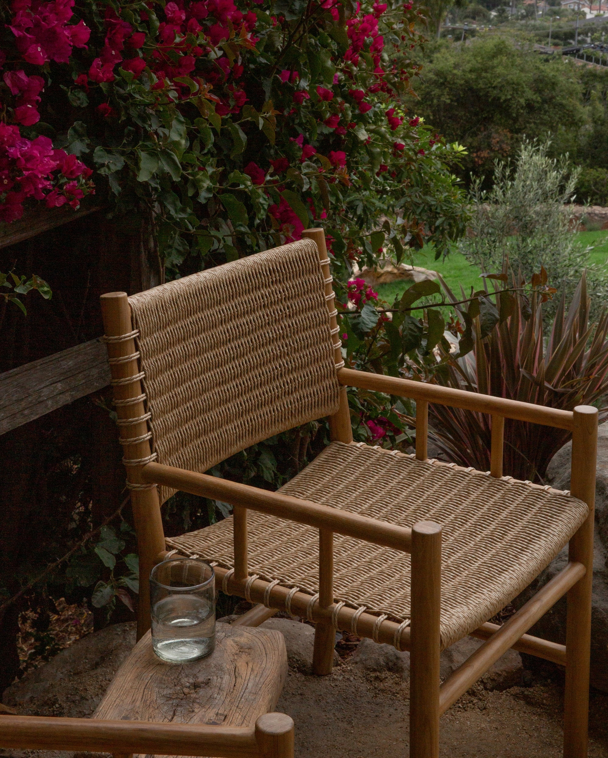ema arm chair
