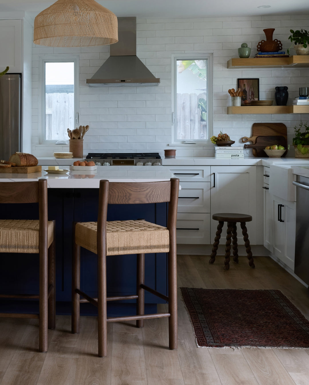 isa stool in paper cord