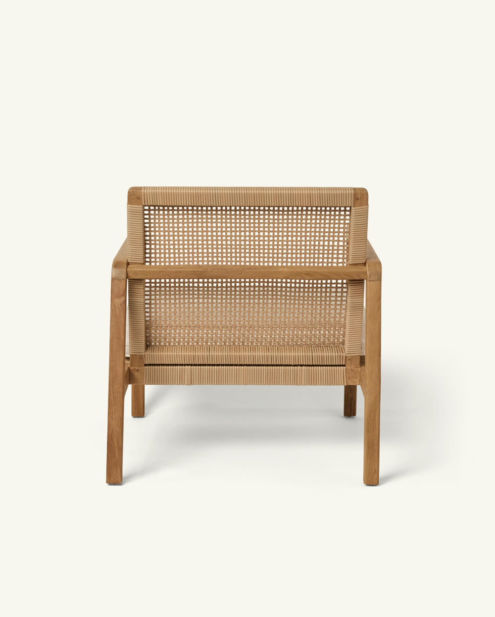 lounge by pure salt