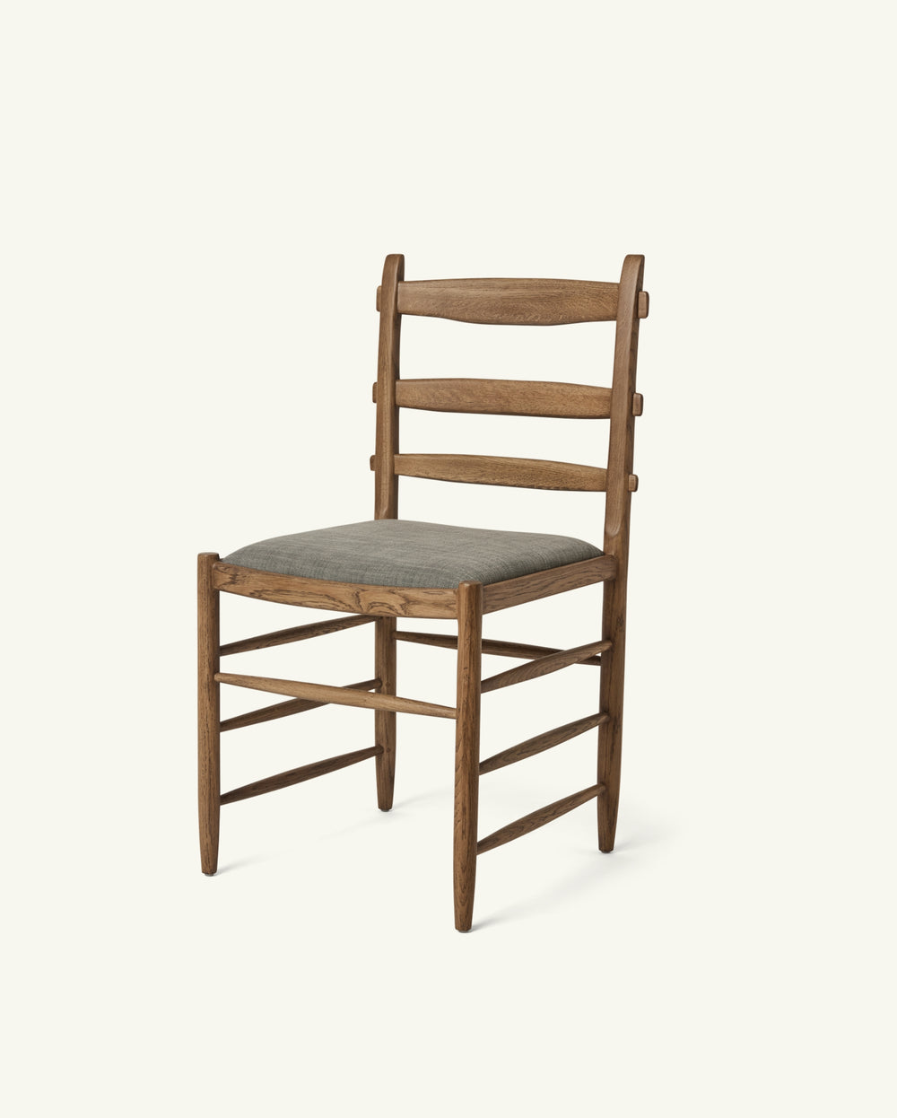 tiga dining chair